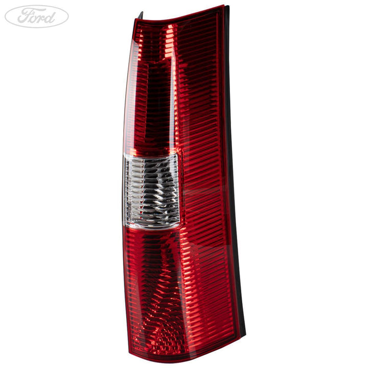 EVEREST REAR DRIVER SIDE LIGHT LAMP UNIT REGULAR WAGON 10/2006-