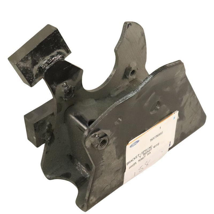 REAR REAR SPRING BRACKET