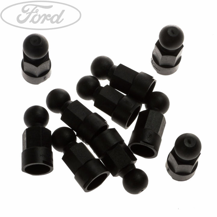 CYLINDER HEAD COVER FIXING STUD