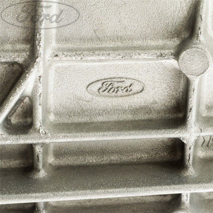 TRANSMISSION CASE