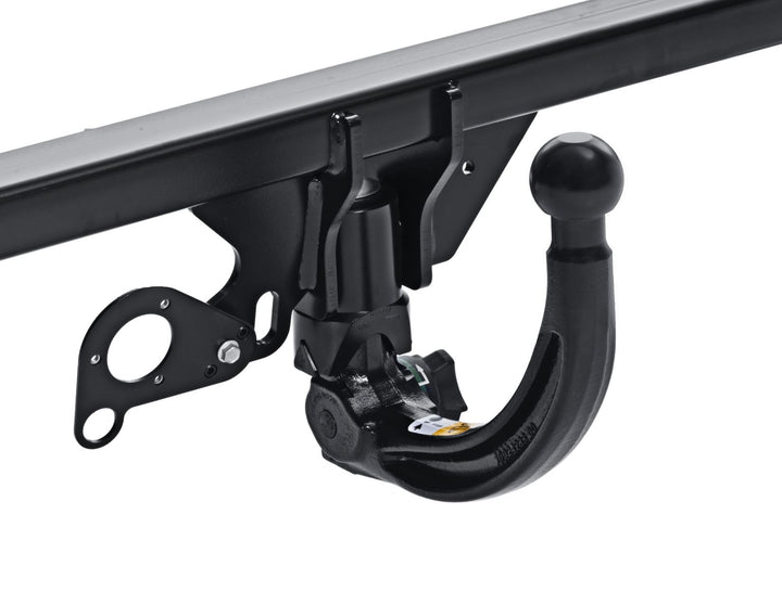 DETACHABLE TOW BAR WITH FITTING  05/2017  06/2018