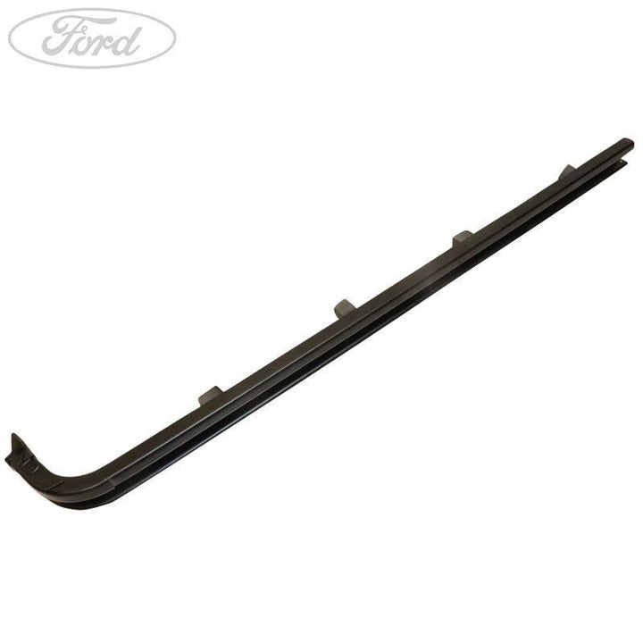 CENTRE SLIDING DOOR TRACK