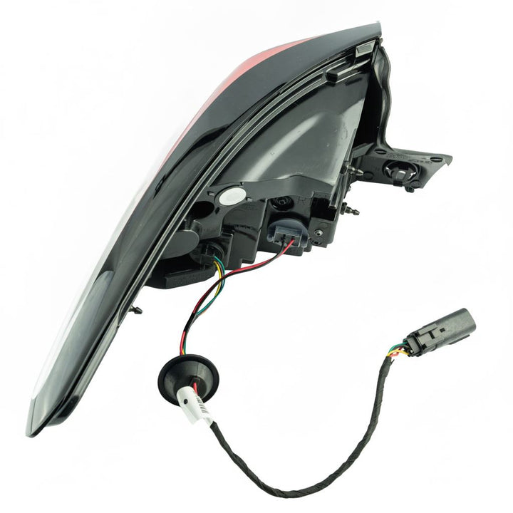 Kuga O/S Rear Outer Stop & Indicator Lamp 2020-2024