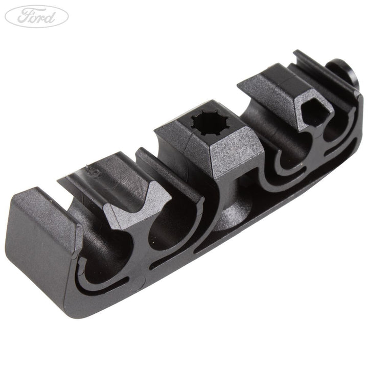 FRONT BRAKE PIPES CLIP