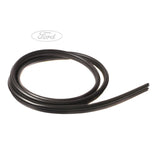 FUSION OUTER DOOR BODY WEATHERSTRIP SEAL