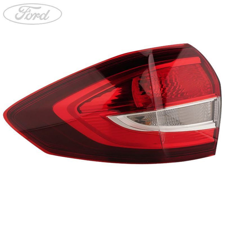 C-MAX N/S REAR OUTER LIGHT LAMP UNIT 5 DOOR UAV 04-2015