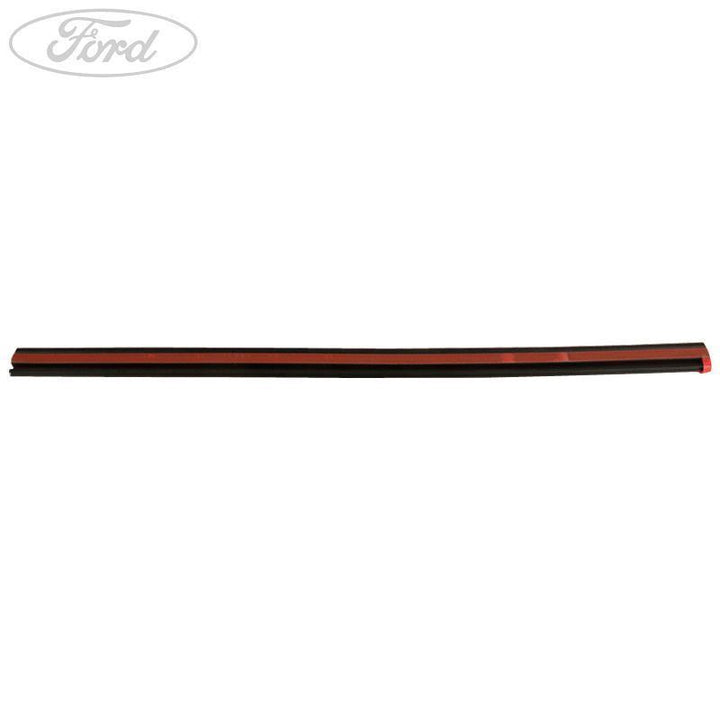 ROOF SIDE DRIP RAIL