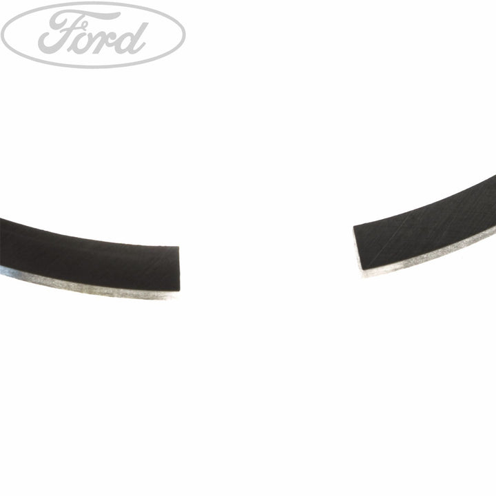 ENGINE PISTON RING KIT