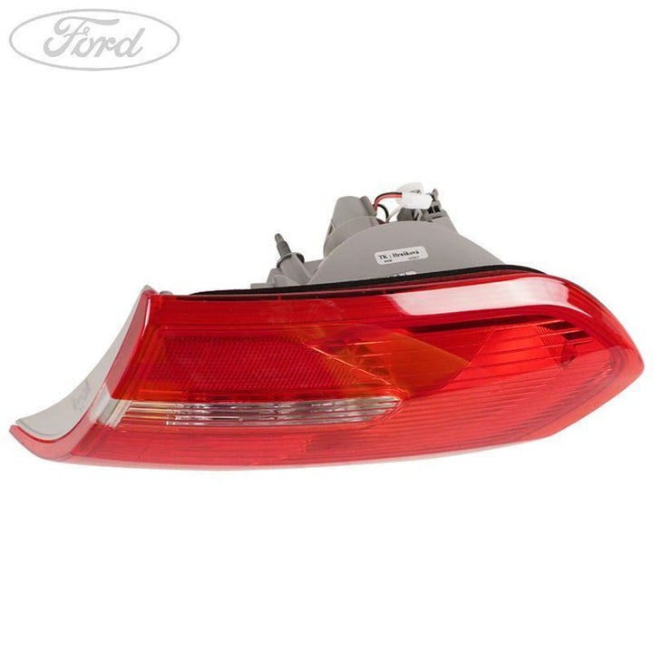 FOCUS DRIVER SIDE REAR INNER LIGHT LAMP UNIT 10/2014- 4 DOOR SALOON