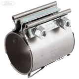 MUSTANG 5.0 4V CENTRE - REAR SPLIT EXIT EXHAUST CLAMP 15-