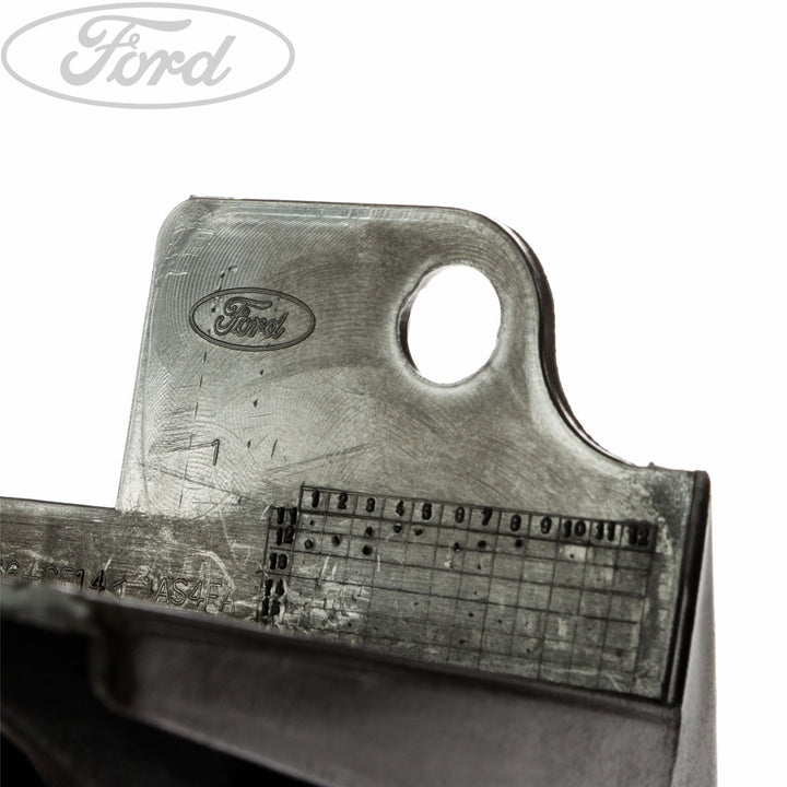 POWER STEERING PUMP MOUNTING BRACKET