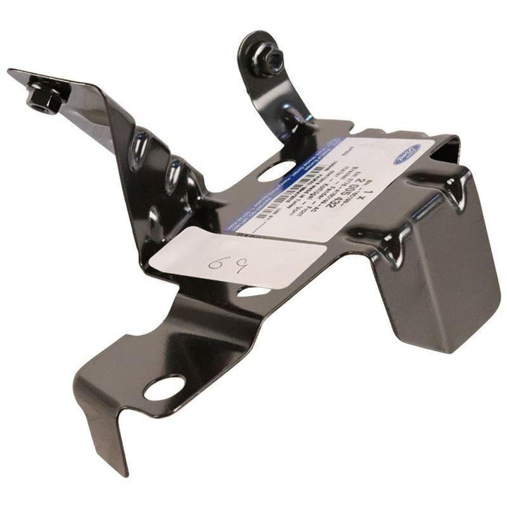 FRONT FENDER BRACKET