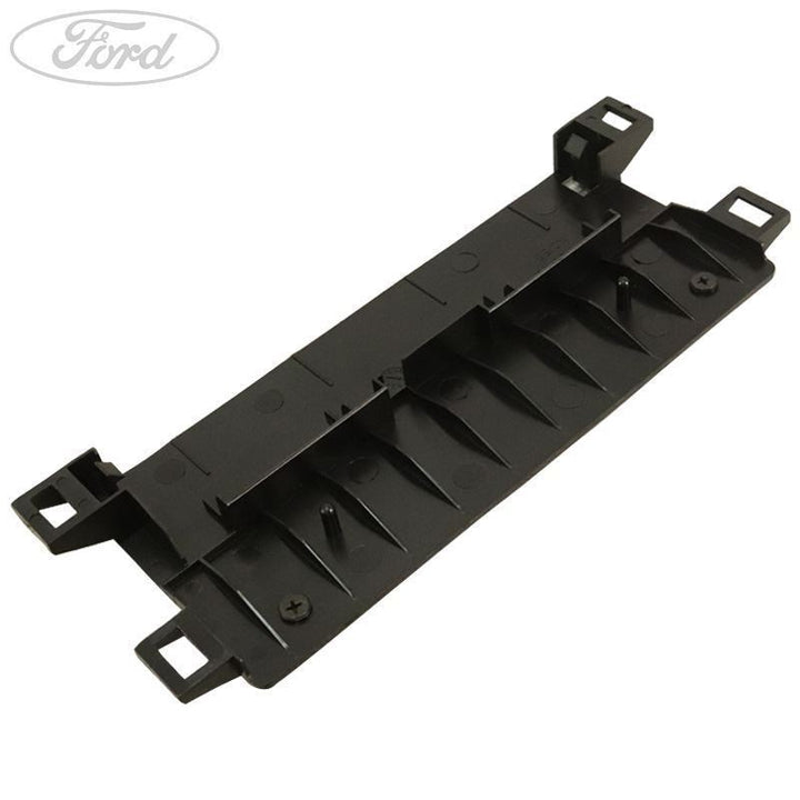 FIESTA REAR LAMP LIGHT UNIT BRACKET 05/2015-