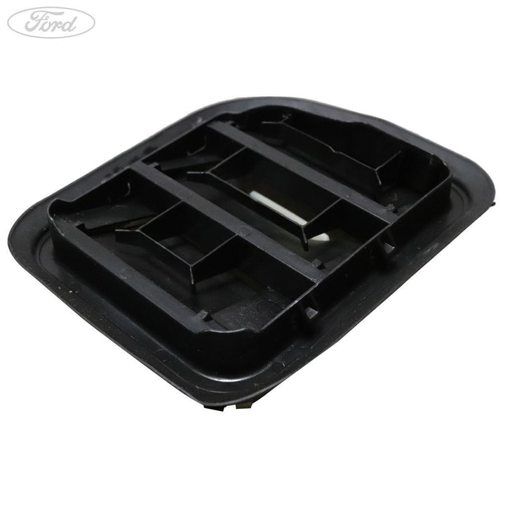 AIR INLET GRILLE