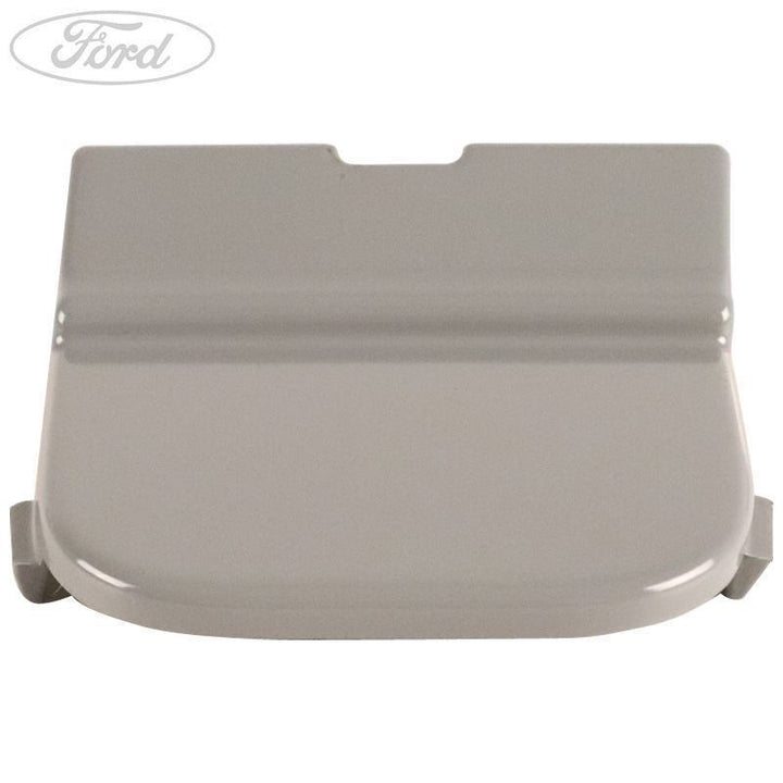 FOCUS ESTATE REAR LOWER DIFFUSER TOWING EYE COVER