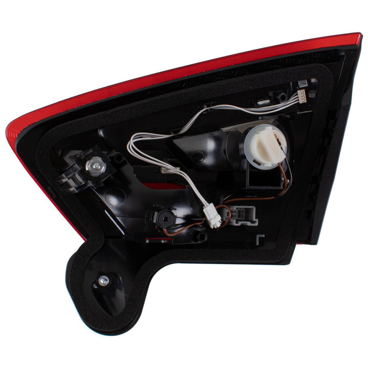 MONDEO INNER REAR N/S LEFT LIGHT TAIL LAMP CLUSTER
