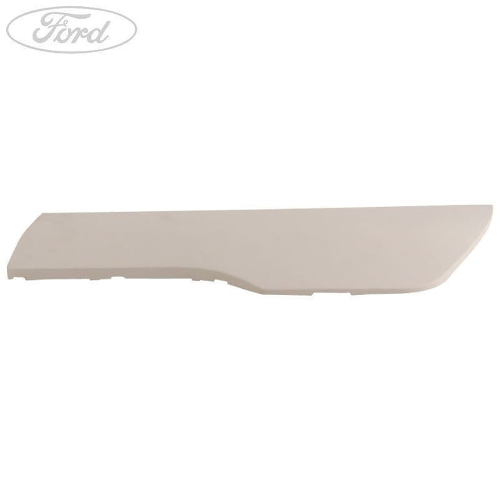 REAR QUARTER OUTER MOULDING