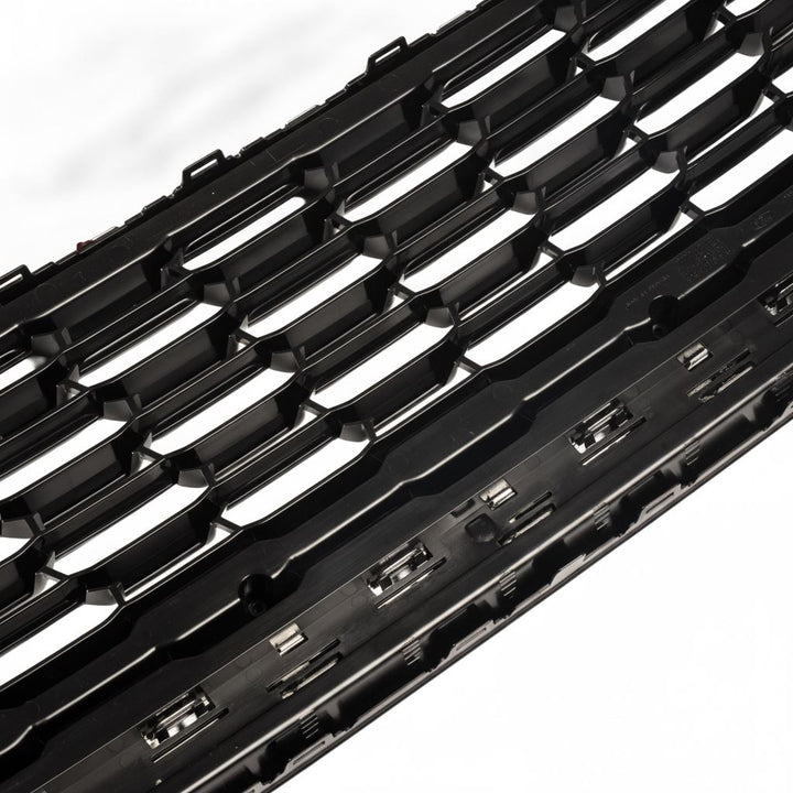 Puma Titanium Upper Bumper Grille Black & Chrome 2020-