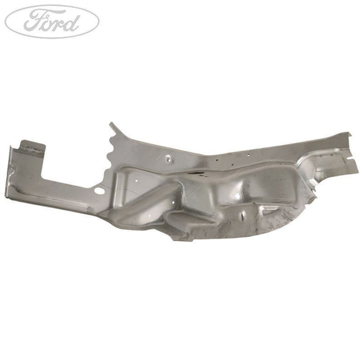 LUGGAGE COMPARTMENT DRAIN TROUGH