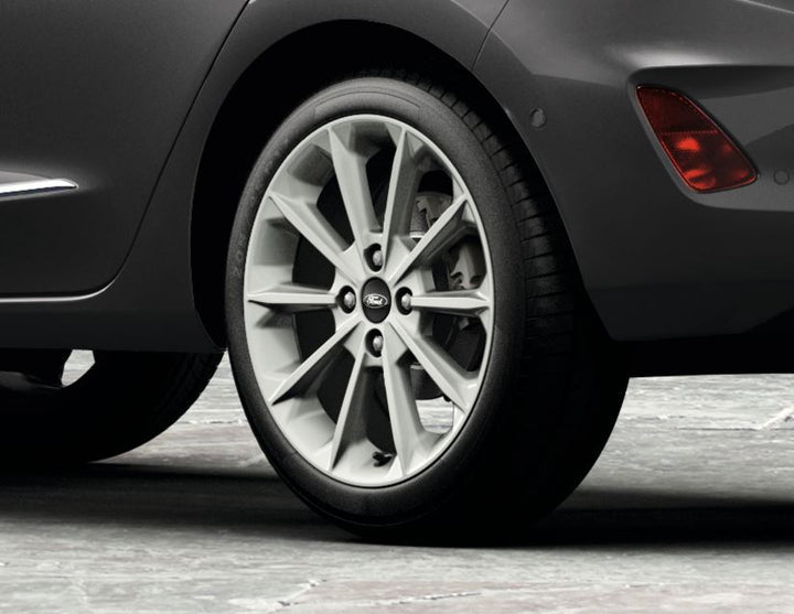 SET OF 4 ALLOY WHEELS 04/2018