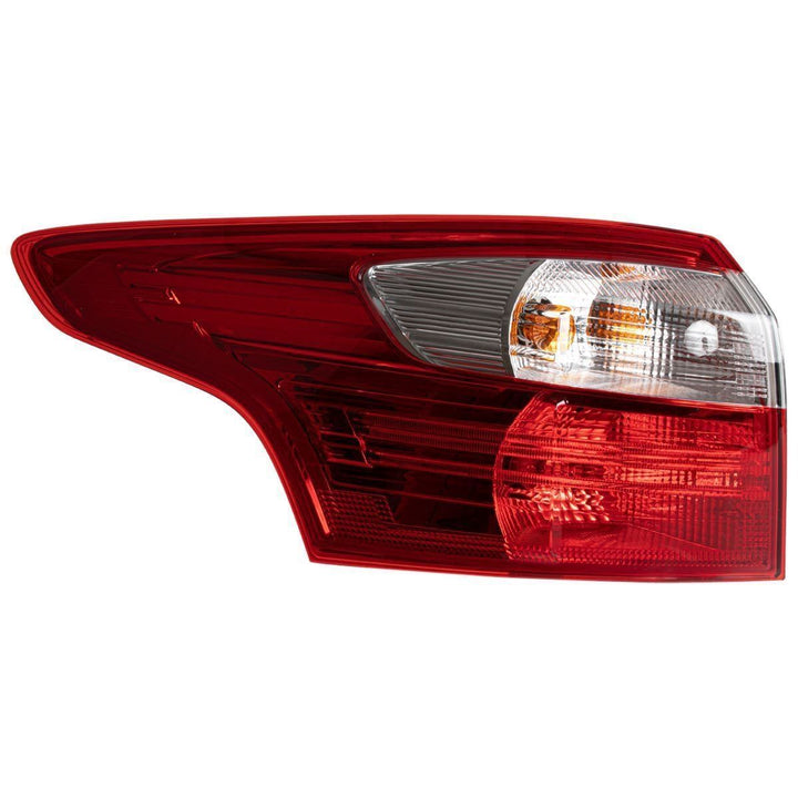 FOCUS ESTATE MK3 REAR PASSENGER SIDE LEFT LIGHT TAIL LAMP CLUSTER