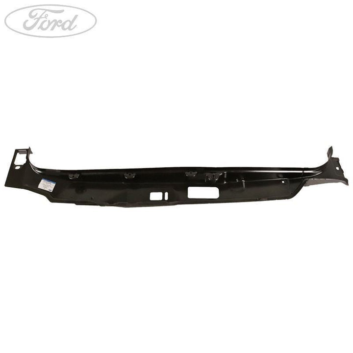 LUGGAGE COMPARTMENT DRAIN TROUGH