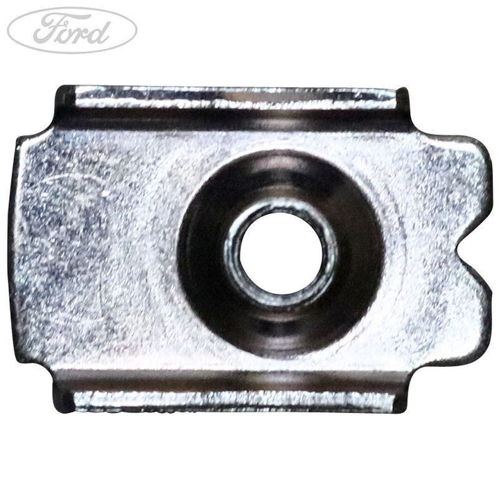 FENDER BRACKET SUPPORT