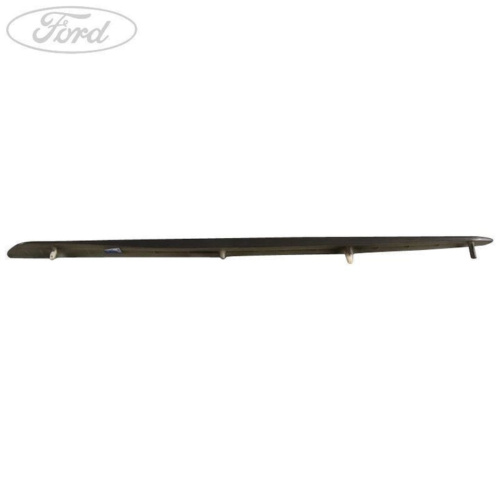 FRONT DOOR TRIM