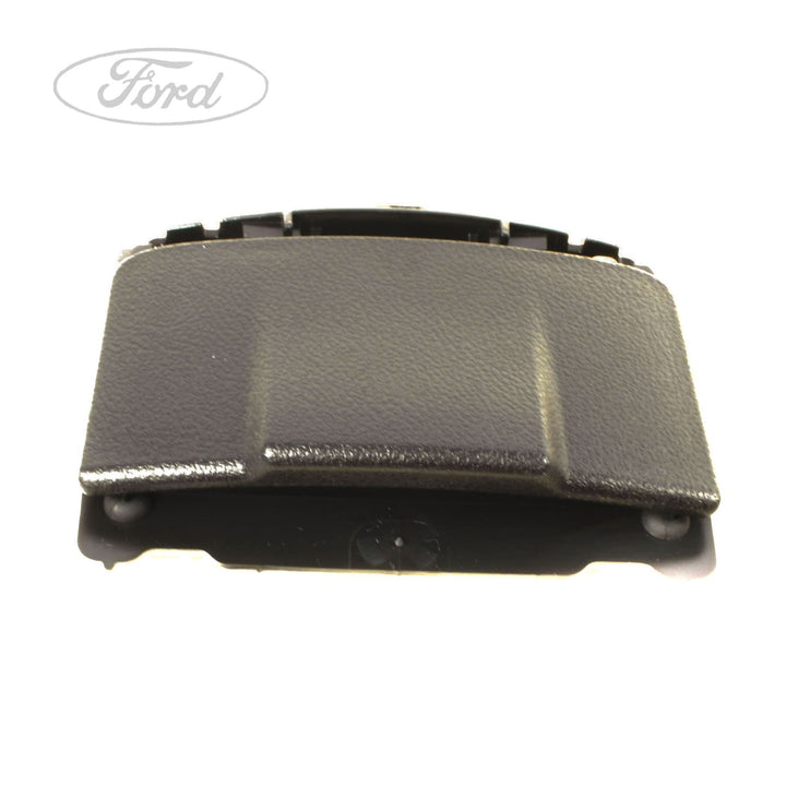 CENTRE CONSOLE ASH RECEPTACLE
