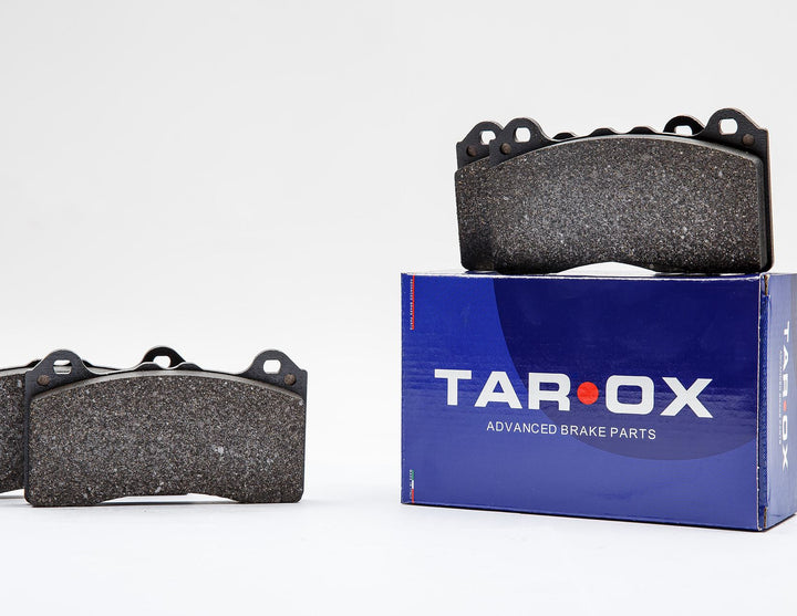 FOCUS TAROX®* FORD PERFORMANCE FRONT BRAKE PAD KIT WITH FITTING  12/2014
