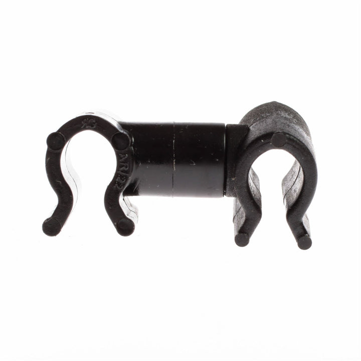 STREETKA KA TRANSIT MK6 MK7 FRONT BRAKE PIPE CLIP 4.31
