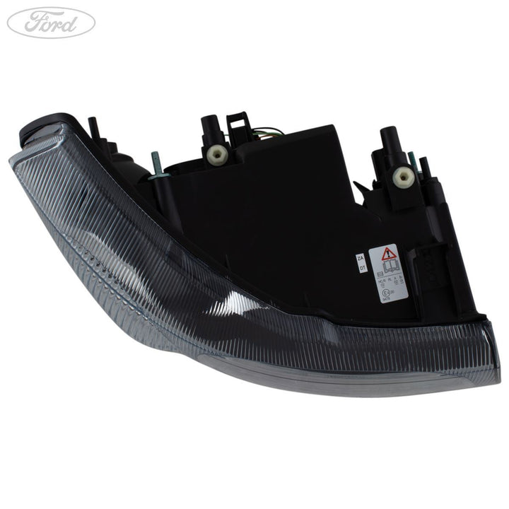 TRANSIT FRONT O/S HEAD LIGHT LAMP WITH LEVELLING 02-06