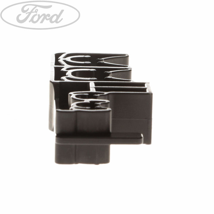 FIESTA ECOBOOST 5 REAR BRAKE PIPE CLIP