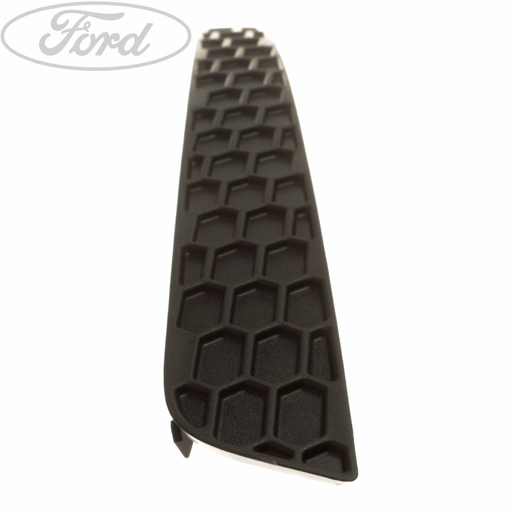 S-MAX WA6 N/S UPPER FRONT BUMPER OPENING COVER TRIM
