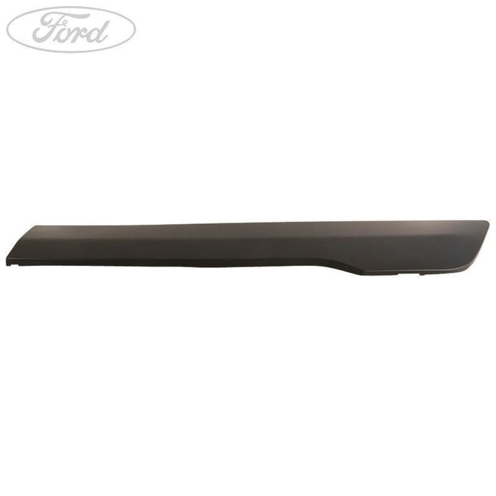 REAR QUARTER OUTER MOULDING