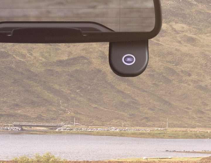 PUMA DASHBOARD CAMERA WITH FITTING  11/2019