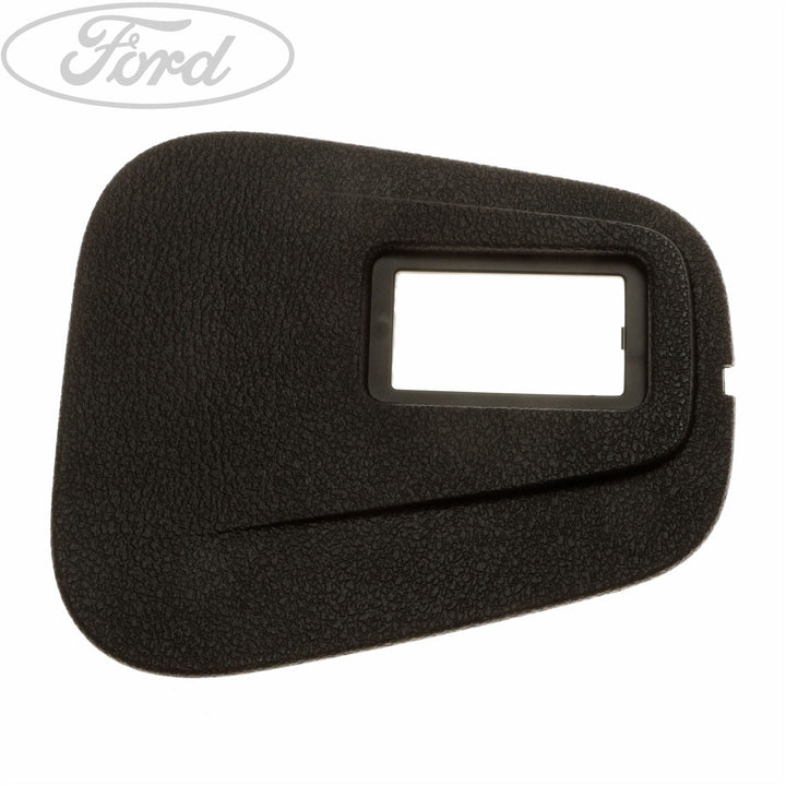REAR LIGHT CLUSTER COVER