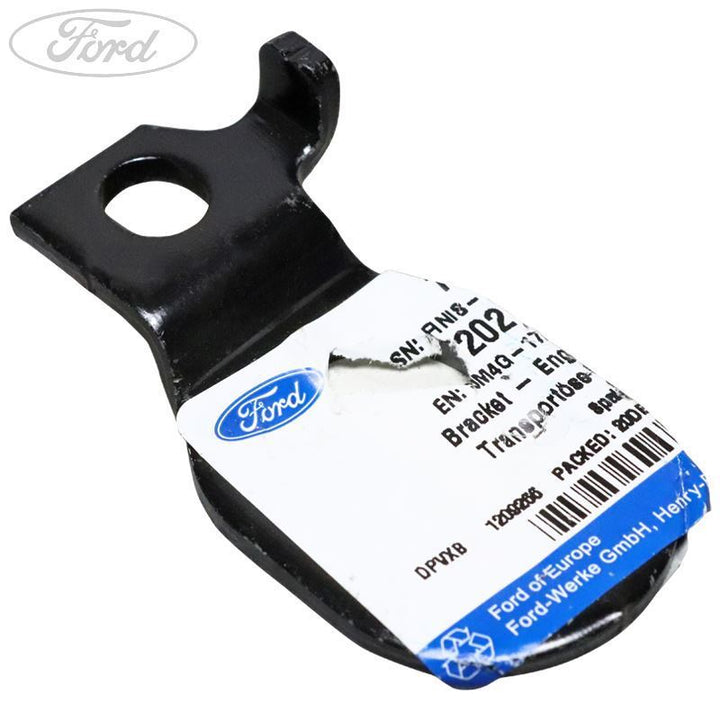 ENGINE LIFTING BRACKET