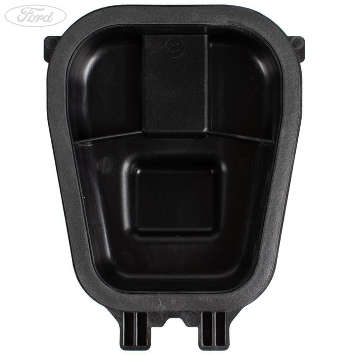 KUGA HEADLIGHT BULB BACKING COVER SQUARE 2012-