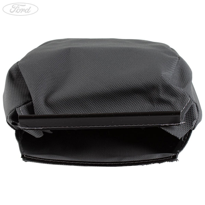 EVEREST FRONT HEADREST BASALT LEATHER 02/2013-