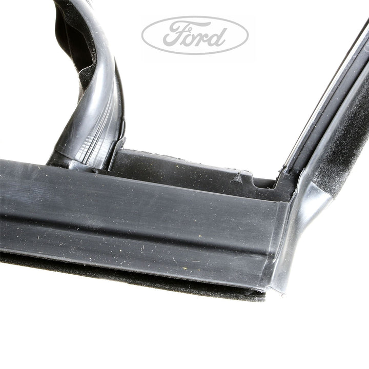 FOCUS N/S REAR DOOR GLASS RUN SEAL