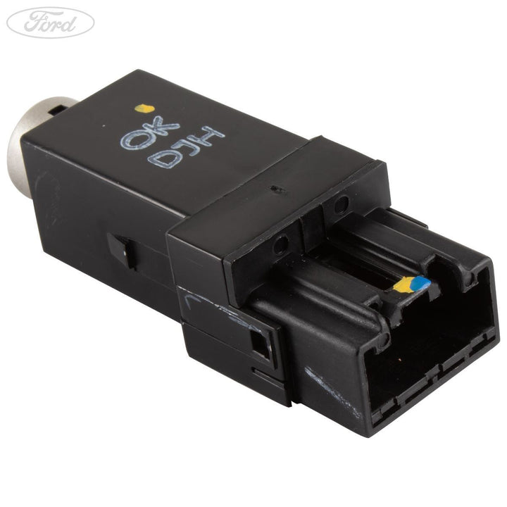 EVEREST AIR CONDITIONING VACUUM SYSTEM SWITCH WAGON 2006-