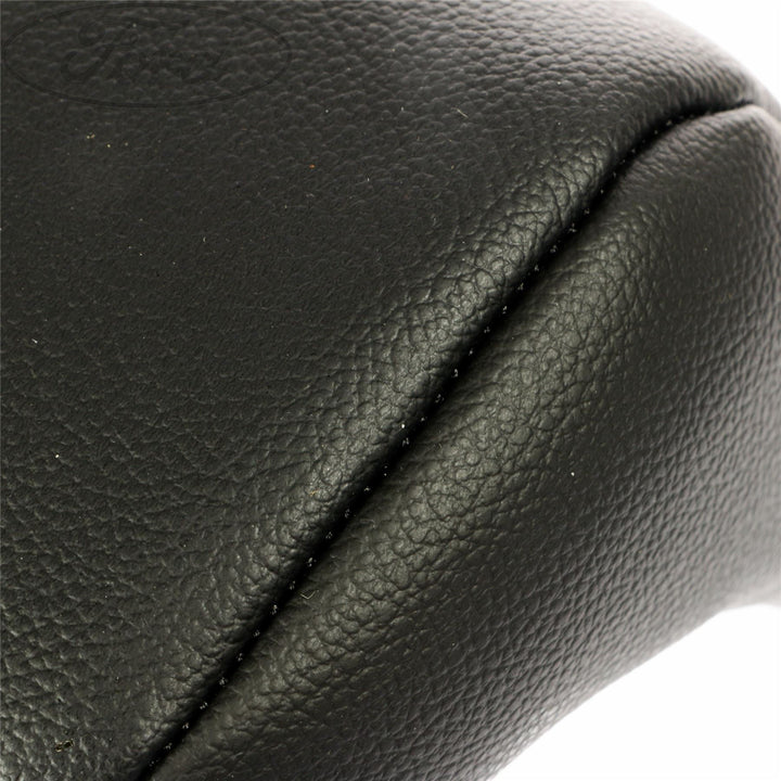 REAR SEAT HEAD REST