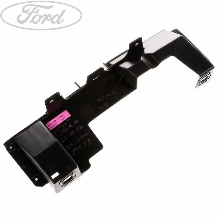 EVEREST FRONT RADIATOR GRILLE UPPER BRACKET WAGON 2013-