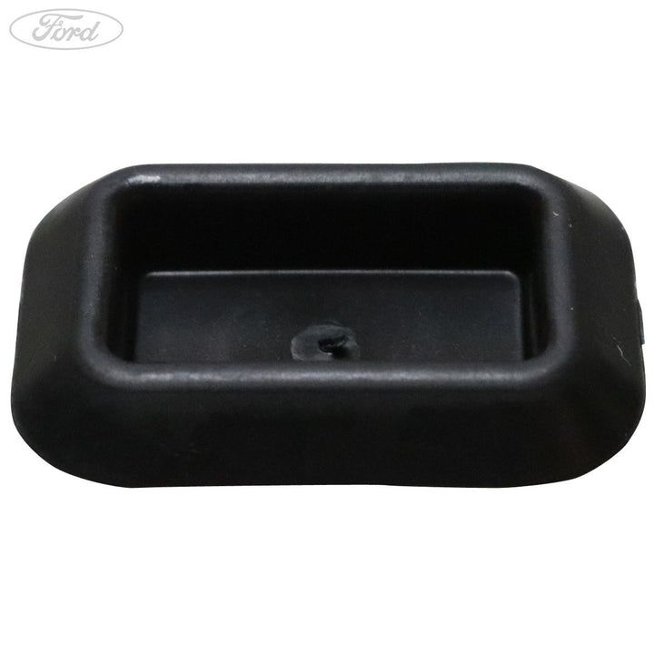 EDGE ROOF WINDOW FRONT SCREW & WASHER 2015
