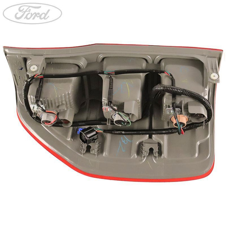 RANGER MK4 N/S REAR LIGHT UNIT C/W BULBS & WIRING HARNESS