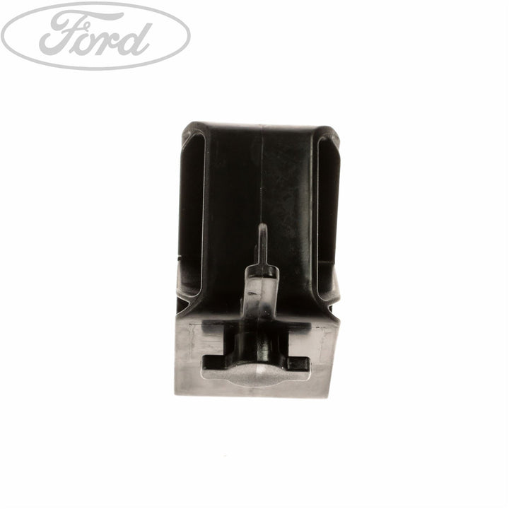 RADIATOR UPPER BRACKET