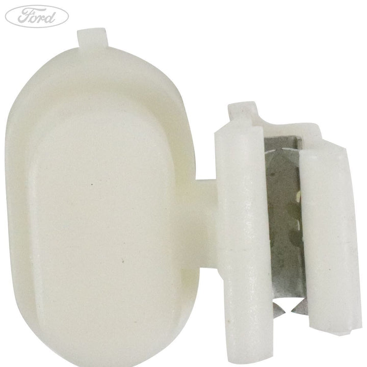 RETAINER