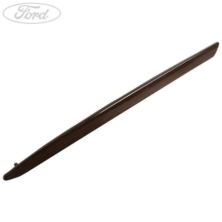 FRONT DOOR TRIM