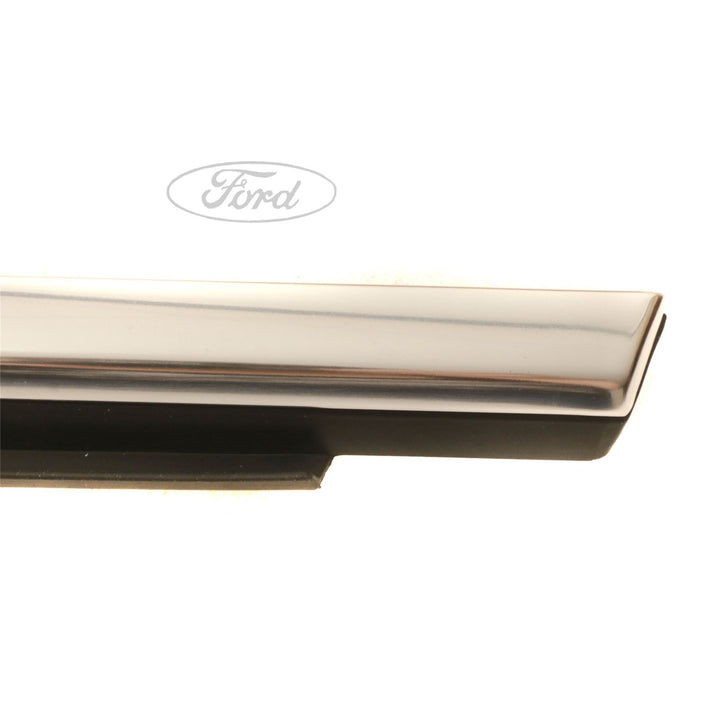 KUGA MK1 N/S OUTER FRONT DOOR WEATHERSTRIP SEAL